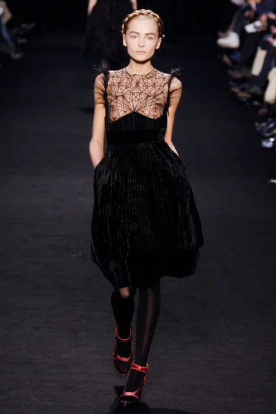 Look 36